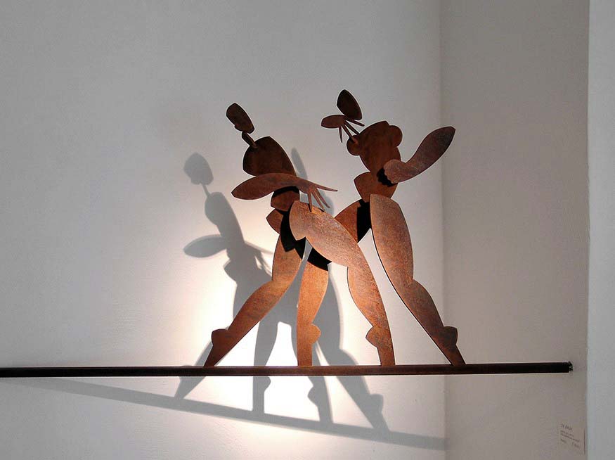 im Raum, Stahl, H 49cm